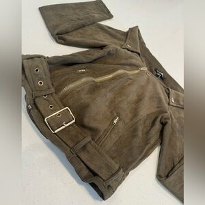 (B37) FashionNova top XS new without tags